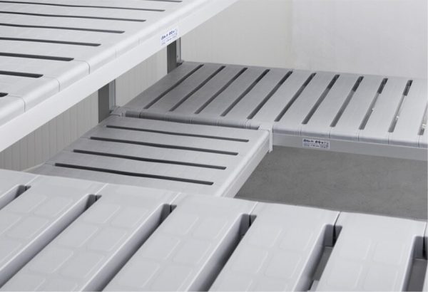 Tonon shelves - Image 5