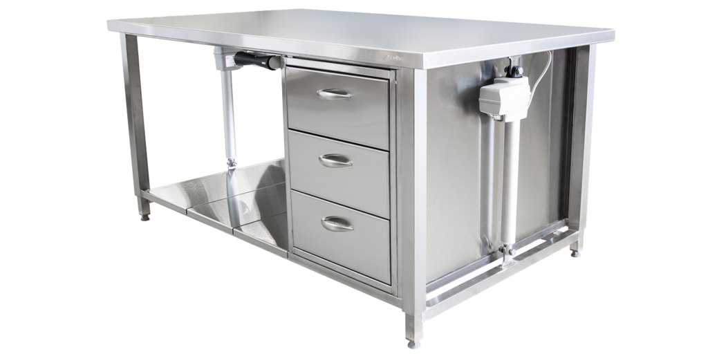 korkeussäädettävä työpöytä